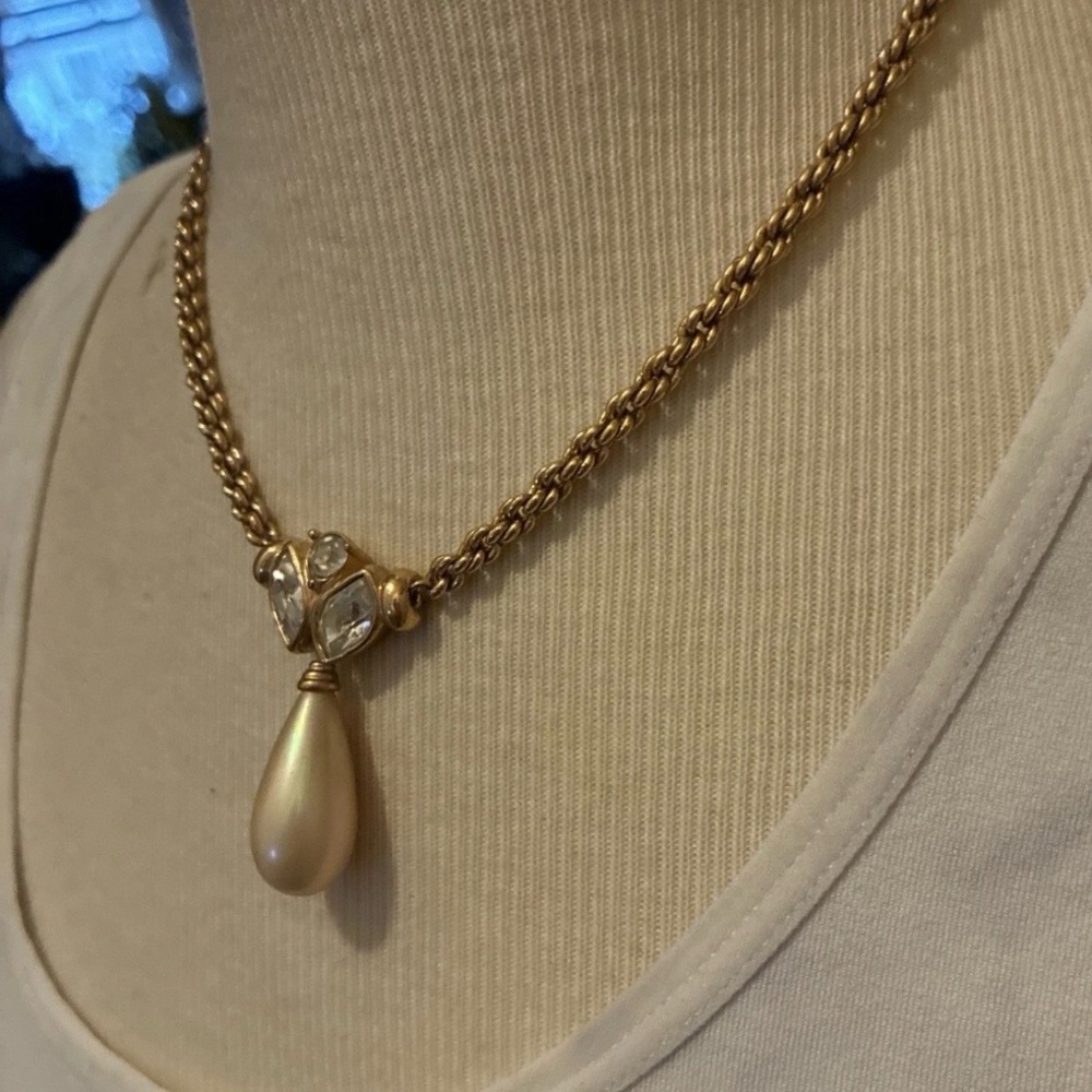Vintage Christian Dior Marquise Rhinestone Pearl Drop Dangle Gold Chain Necklace - Picture 8 of 12
